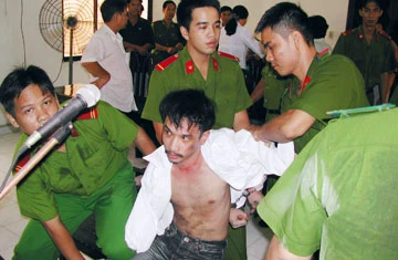 “Chí Phèo" đại náo tòa lãnh&nbsp;4 năm tù ảnh 1