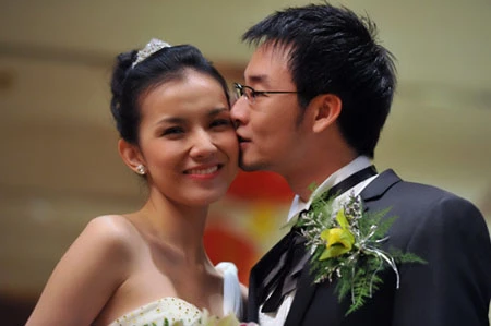 Hoa hậu Thùy Lâm sinh con trai ảnh 2