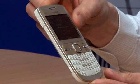 Nokia C3 - di động Wi-Fi giá 2,3 triệu ảnh 4 Nokia C3 - di động Wi-Fi giá 2,3 triệu ảnh 4