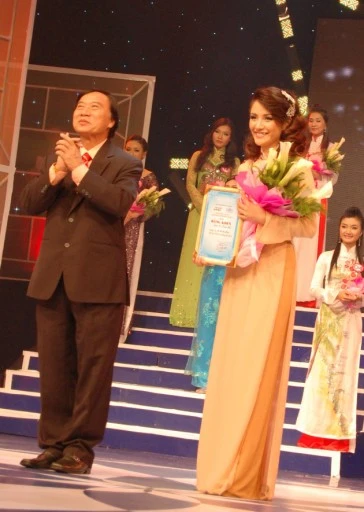 Thí sinh Nguyễn Thị Trang Phương đoạt giải nhất ảnh 8
