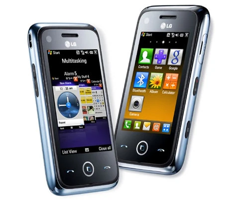 GM730 chạy Windows Mobile của LG. Ảnh: Engadget.