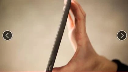 YotaPhone: Smartphone độc đáo nhất CES 2013 ảnh 3