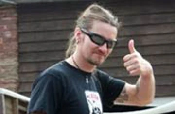 Anh: Hé lộ cuộc sống của những cảnh sát chìm ảnh 1