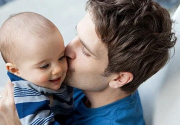 Đàn ông nên sinh con trước 35 tuổi ảnh 1