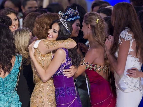 Đêm chung kết rực rỡ của Miss World 2012 ảnh 11