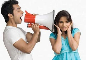 Vợ chồng lục đục vì chuyện sắm Tết ảnh 1