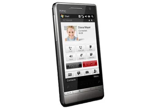 Màn hình cảm ứng rộng và giao diện TouchFLO thân thiện.