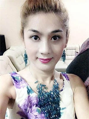 Lâm Chí Khanh tung ảnh xinh đẹp ở bệnh viện Thái Lan ảnh 6