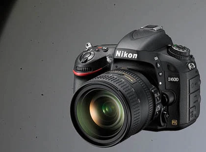 Nikon "học" Apple trong trả lời về bụi trên cảm biến D600 ảnh 1