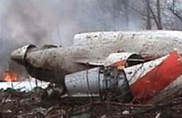 Tổng thống Ba Lan chết vì tai nạn máy bay thảm khốc tại Nga ảnh 1