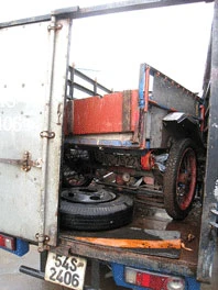 Cuộc rượt đuổi chiếc xe tải chở 5 tên trộm liều lĩnh ảnh 2