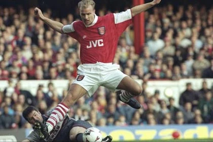 10 ngoại binh hay nhất lịch sử Ngoại hạng Anh ảnh 9