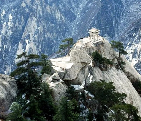 Những cung đường rùng rợn nhất thế giới ảnh 10 Những cung đường rùng rợn nhất thế giới ảnh 10