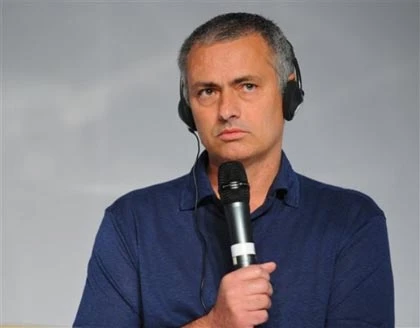 Mourinho: “Nếu không có Barca, Real sẽ vô địch mà chẳng cần HLV” ảnh 1