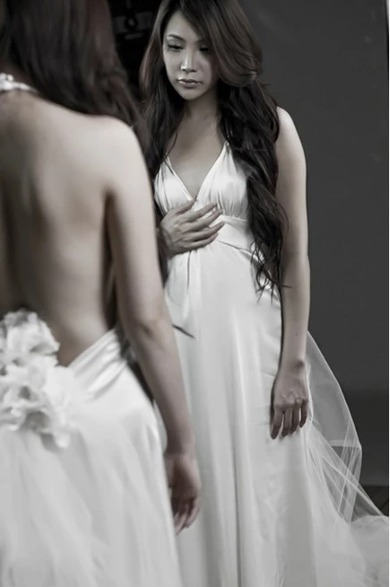 Hồ Quỳnh Hương đẹp buồn ảnh 4