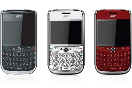 10 điện thoại bàn phím QWERTY "hút khách" ở Việt Nam ảnh 9