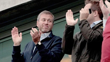 Abramovich không yêu cầu Chelsea chơi bóng giống Barca ảnh 1