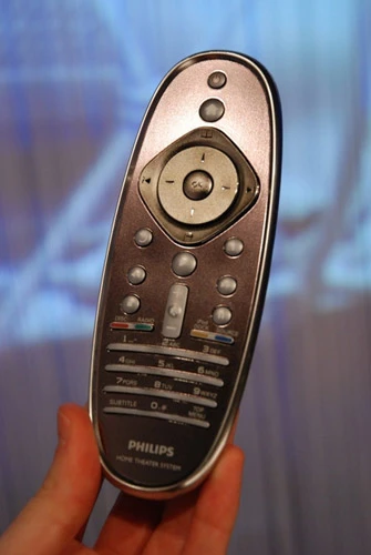 Ngắm những mẫu loa Philips 2010 mới ảnh 9 Ngắm những mẫu loa Philips 2010 mới ảnh 9