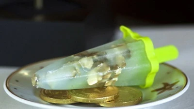 Que kem giá 1.000 USD có gì bên trong? ảnh 1