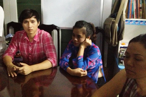 Ca sĩ Nguyên Vũ lái xe tông vào nhà dân ảnh 2 Ca sĩ Nguyên Vũ lái xe tông vào nhà dân ảnh 2