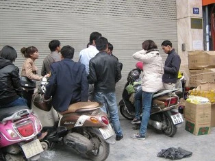 Nhóm mua bất ngờ ngừng hoạt động trên toàn quốc ảnh 2