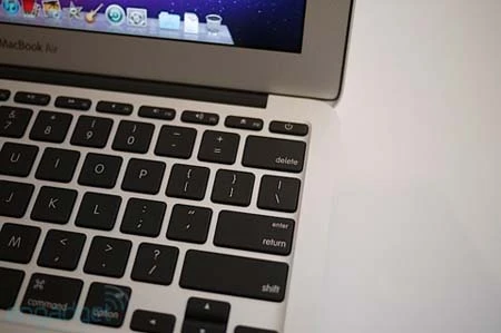 Cận cảnh Macbook Air "siêu mỏng" mới ảnh 14 Cận cảnh Macbook Air "siêu mỏng" mới ảnh 14