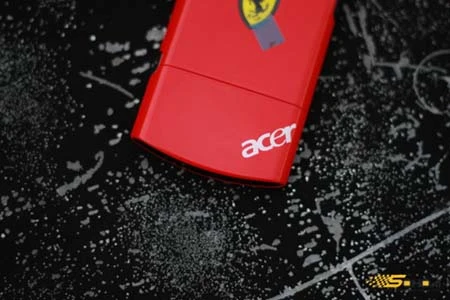"Đập hộp" Acer Liquid E Ferrari ảnh 12 "Đập hộp" Acer Liquid E Ferrari ảnh 12