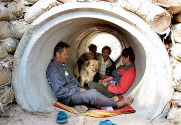 Campuchia thả binh sĩ Thái Lan ảnh 1