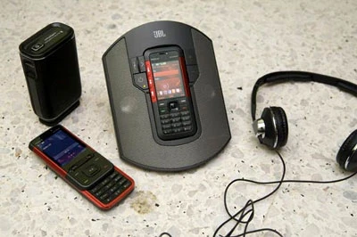 XpressMusic là dòng điện thoại nghe nhạc của Nokia. Ảnh: Kyspeak.