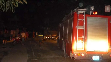 Nổ trạm biến áp 110kV, hàng nghìn dân Hà Nội mất điện ảnh 1