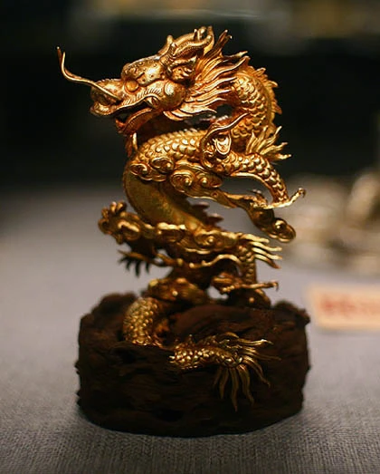Mãn nhãn với những tượng rồng bằng vàng ròng ảnh 3