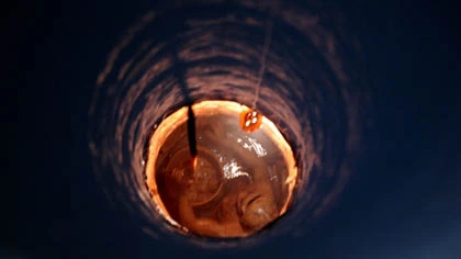 Những người làm việc "dưới âm phủ" ảnh 2 Những người làm việc "dưới âm phủ" ảnh 2