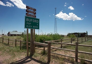 Doanh nhân Việt mua thị trấn Mỹ chưa xin phép đầu tư ảnh 1