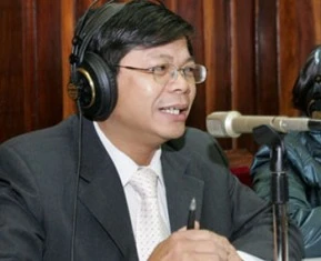 Chuyên gia tâm lý bị "ném đá" vì tư vấn phản cảm ảnh 1