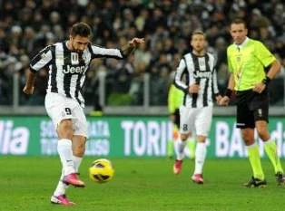 Lazio cầm hòa Napoli, Juventus hưởng lợi ảnh 1