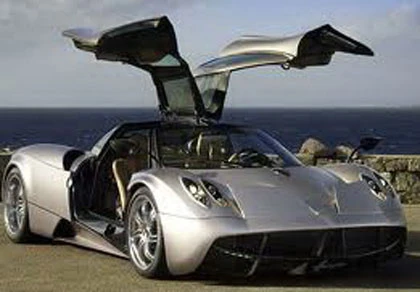 “Đại gia khoe mẽ” qua góc nhìn một tỉ phú ảnh 6