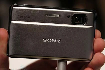 Ngắm 5 máy compact cảm biến CMOS của Sony ảnh 5
