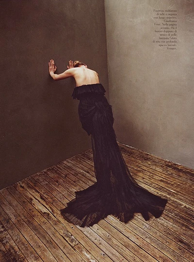 Masha Kirsanova: Lãng mạn và tổn thương ảnh 7