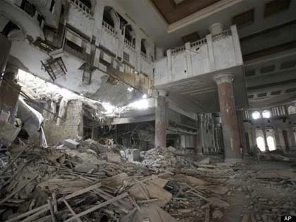 Ngắm những cung điện "khủng" của Saddam Hussein ảnh 4