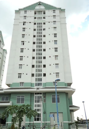 Cãi nhau giữa “tầng” với “lầu” ảnh 1