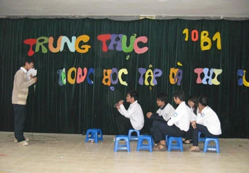 Trung thực trong thi cử: Phản xạ cần có điều kiện ảnh 1