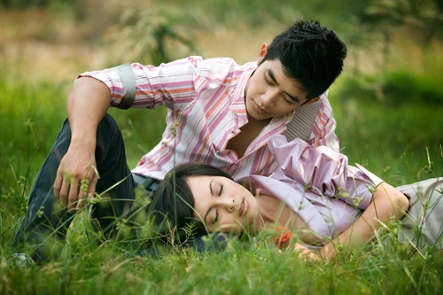 "Chuyện tình lãng mạn" của Alex Trần ảnh 7