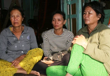 Vụ “thiên đường ảo, địa ngục thật”: Ba nạn nhân đã về Việt Nam ảnh 1 Vụ “thiên đường ảo, địa ngục thật”: Ba nạn nhân đã về Việt Nam ảnh 1