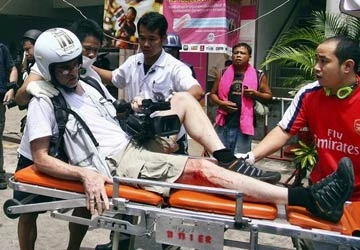 Thái Lan: Quân đội tấn công, phe áo đỏ đầu hàng ảnh 3