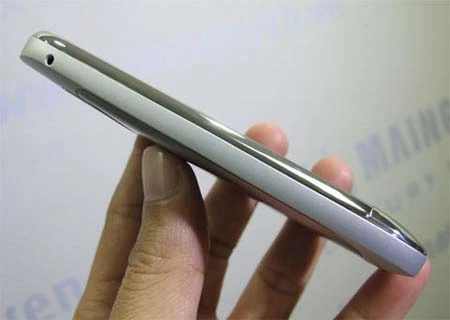 Nokia C7 chính hãng đã về VN ảnh 7