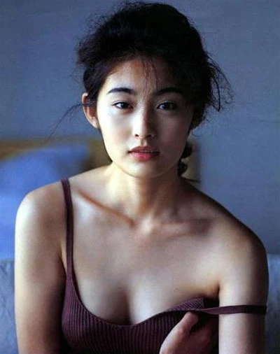 10 gò bồng đảo sexy nhất xứ Phù Tang ảnh 9