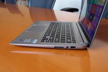 Toshiba ra mắt ultrabook cao cấp màn hình siêu nét ảnh 4