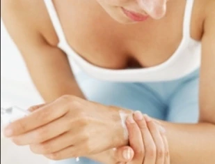 Xem thường chứng tê tay, có ngày mất mạng ảnh 1