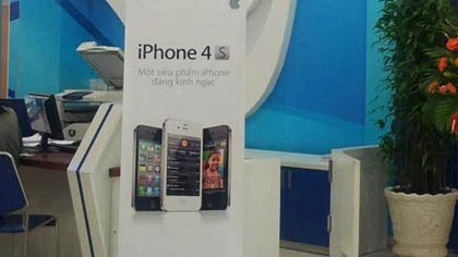 Cận Tết, iPhone 4S ế hàng ảnh 1