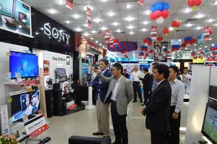 Siêu thị khuyến mãi đậm đón tết ảnh 1 Siêu thị khuyến mãi đậm đón tết ảnh 1